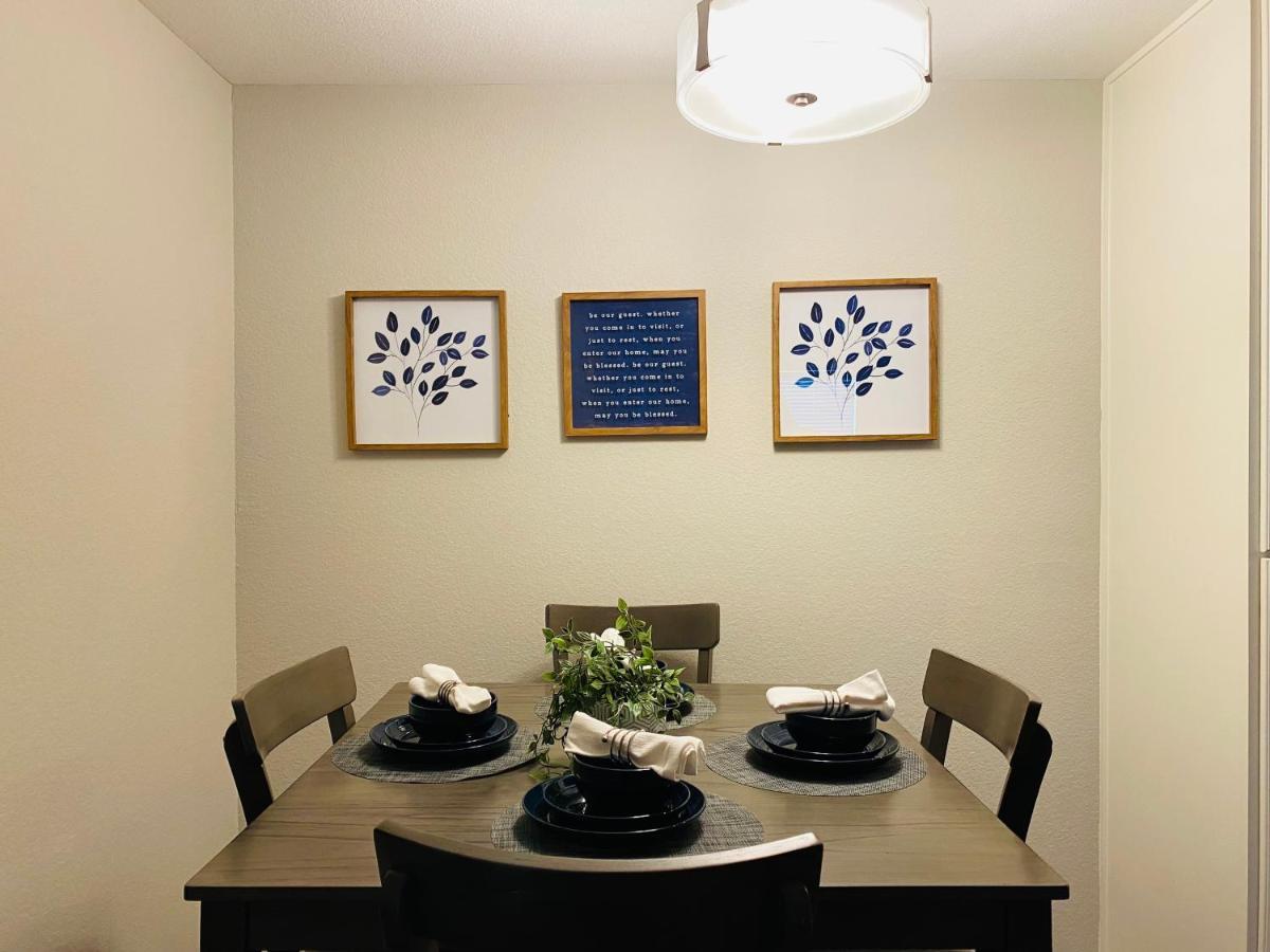 Fashionable Stylish Apartment Houston Exterior foto